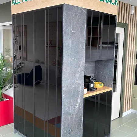 Apartahotel Sweetly Aeroparc Mérignac